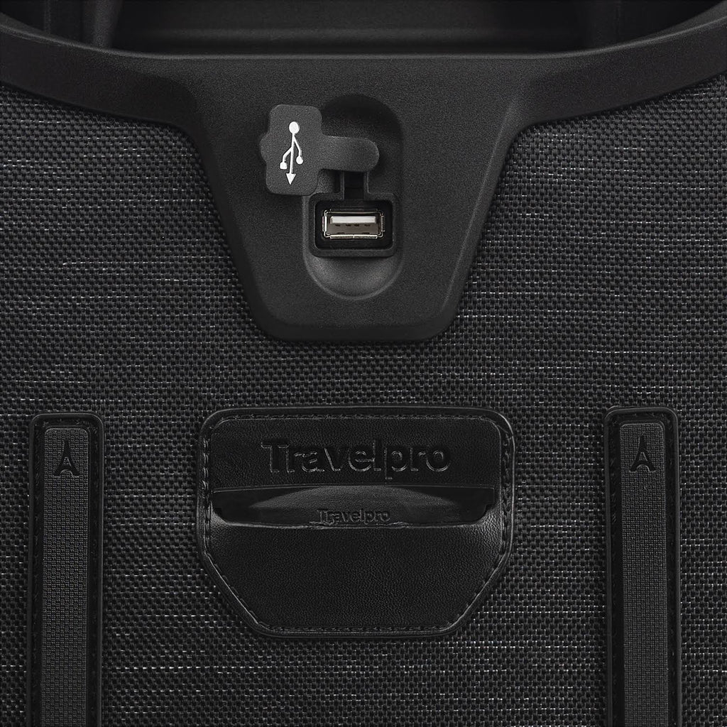 Expandable Spinner Carry-On 21-Inch X16969