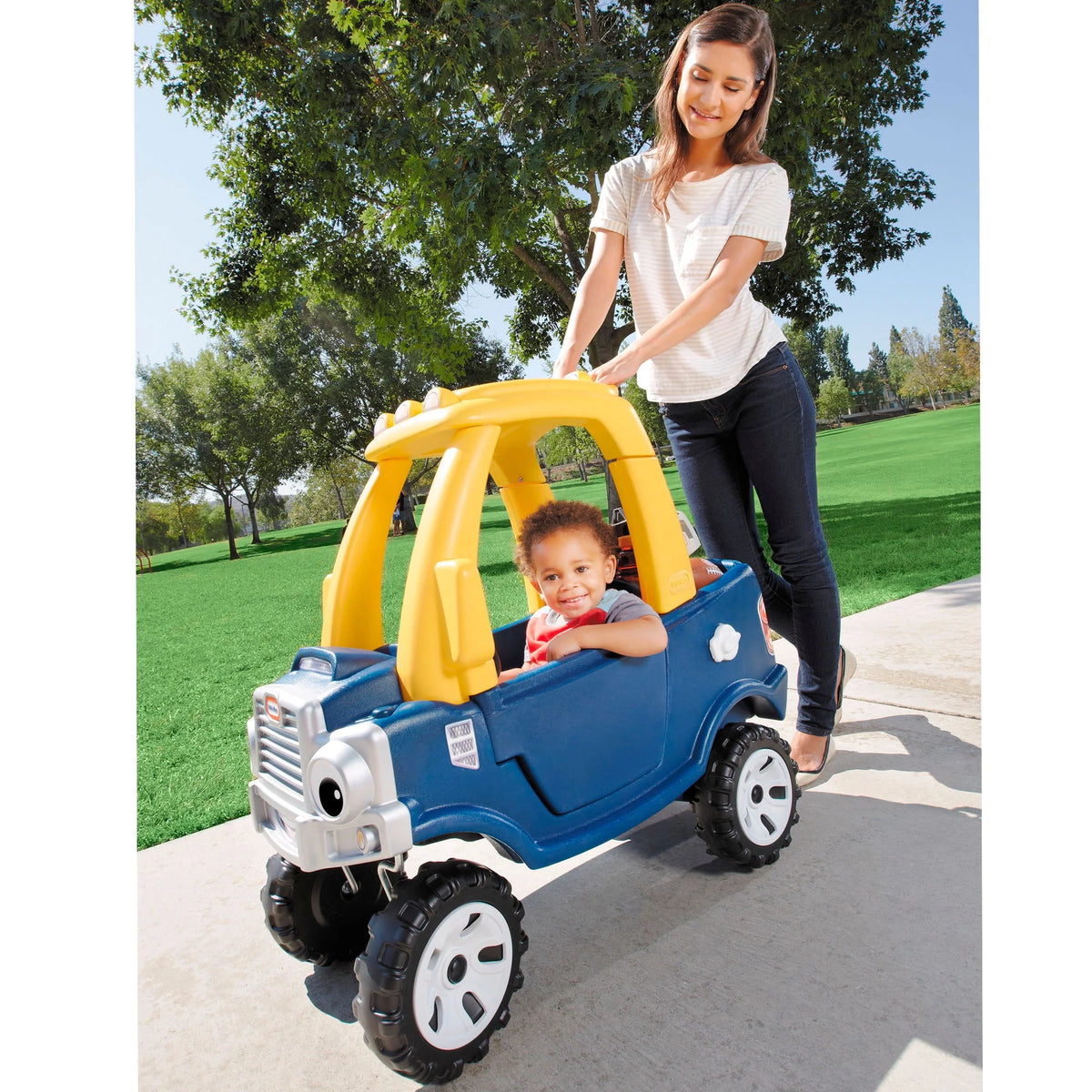 Ride-On Truck with Removable Floorboard E20077