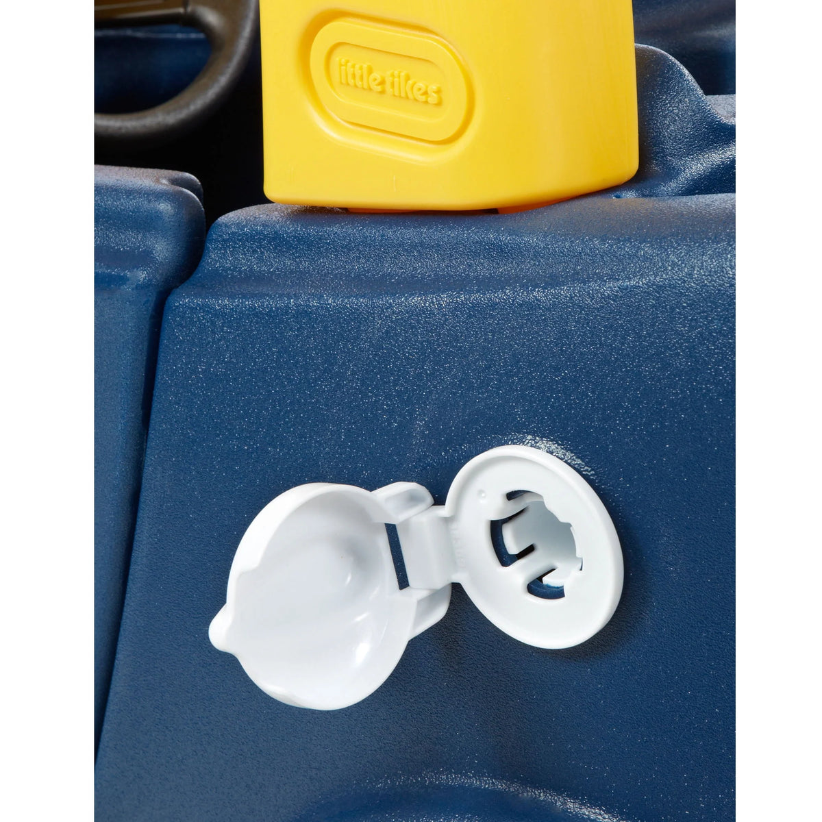 Ride-On Truck with Removable Floorboard E20077