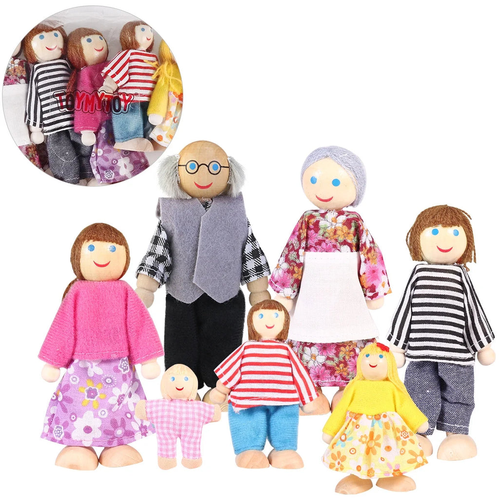 7pcs Wooden Dolls Pretend Play Set Figure Toy H17466