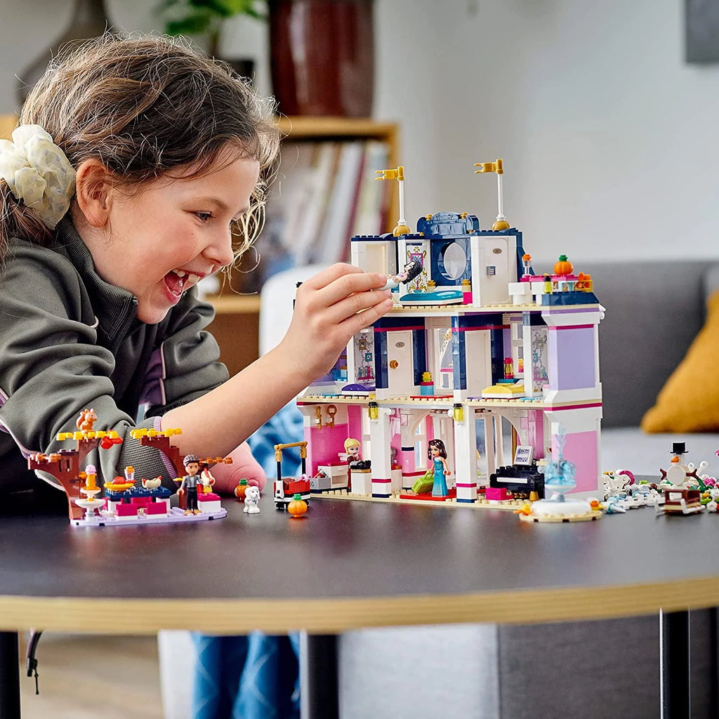 Building Set (1308 Pieces) C251188