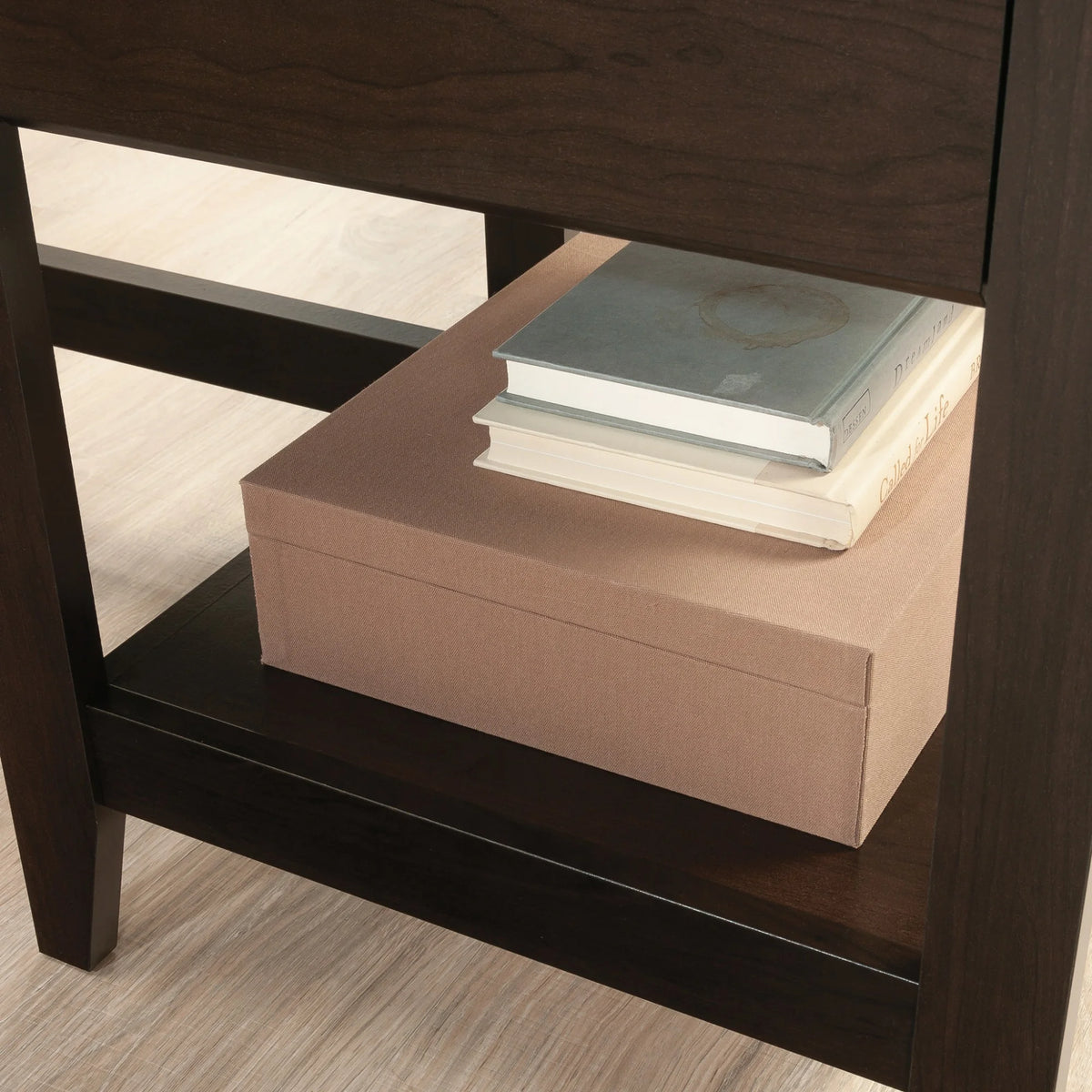 L-Desk in Cinnamon Cherry V219201