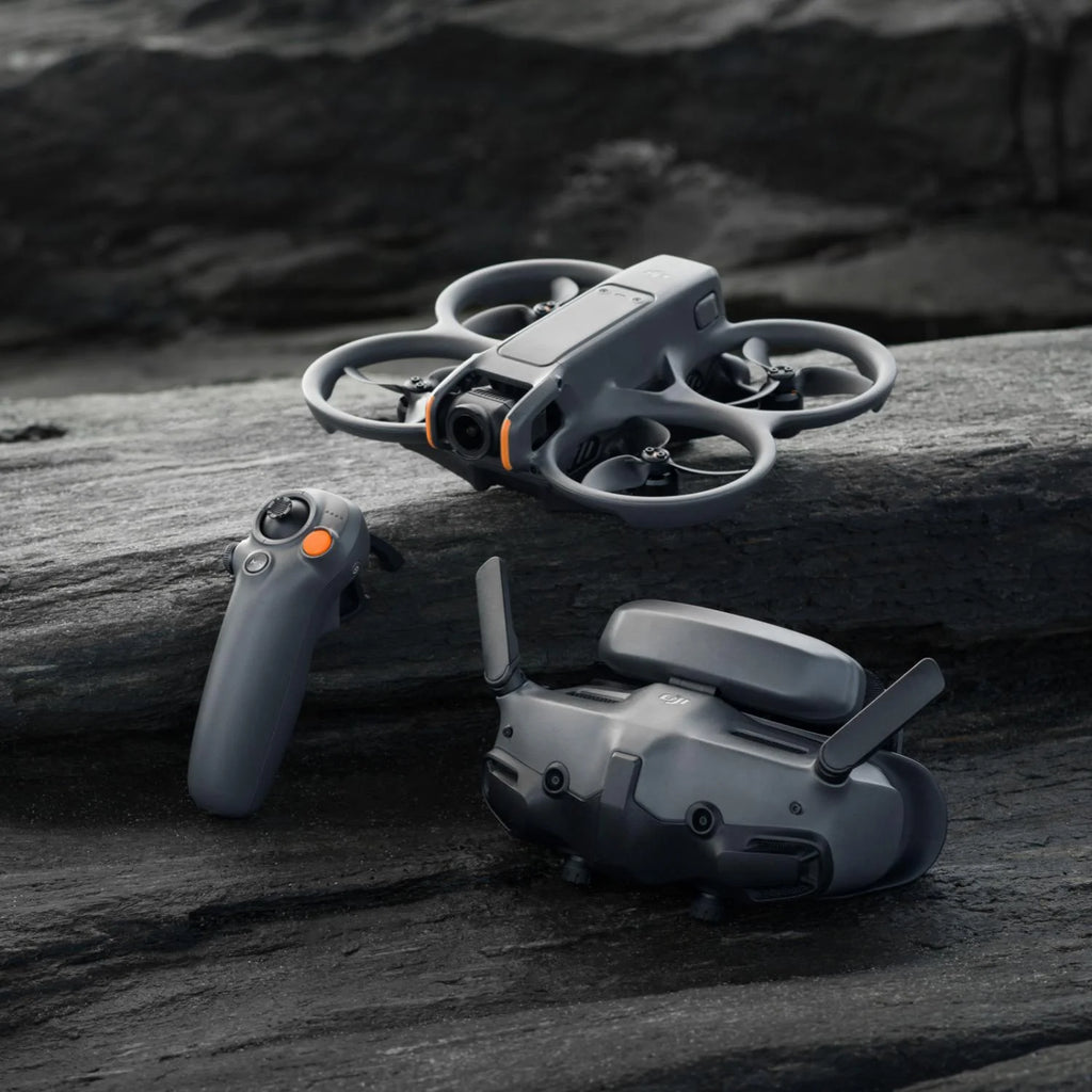 FPV Drone with 4K Camera, 3 Batteries, Goggles and RC Motion Y27755