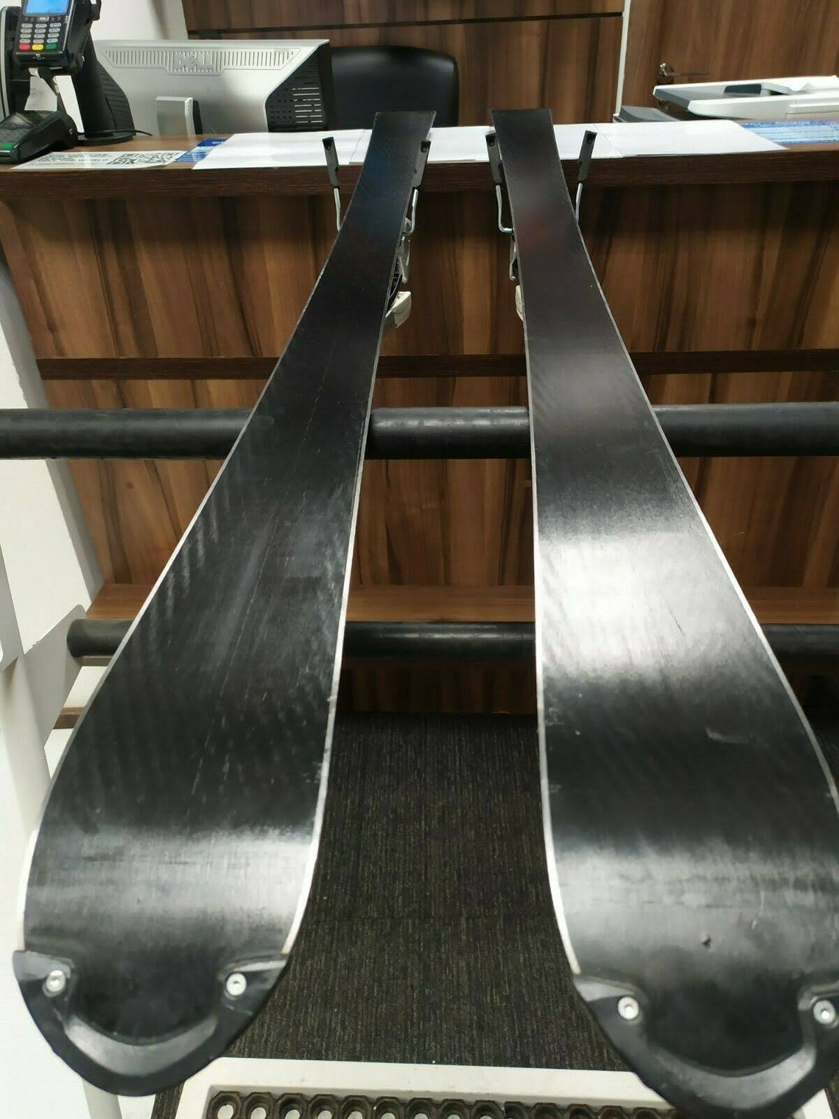 140 cm Ski with Bindings N829