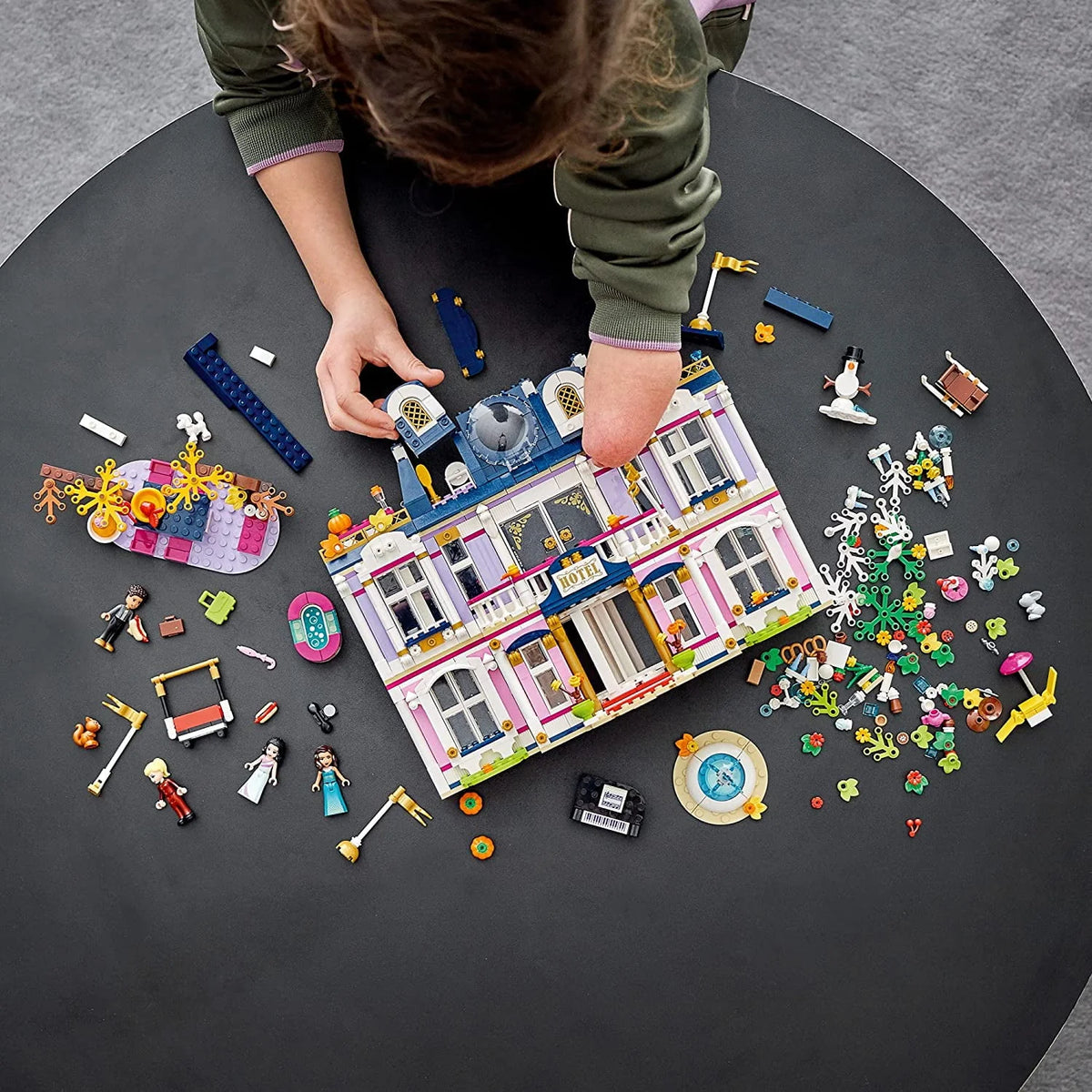 Building Set (1308 Pieces) C251188
