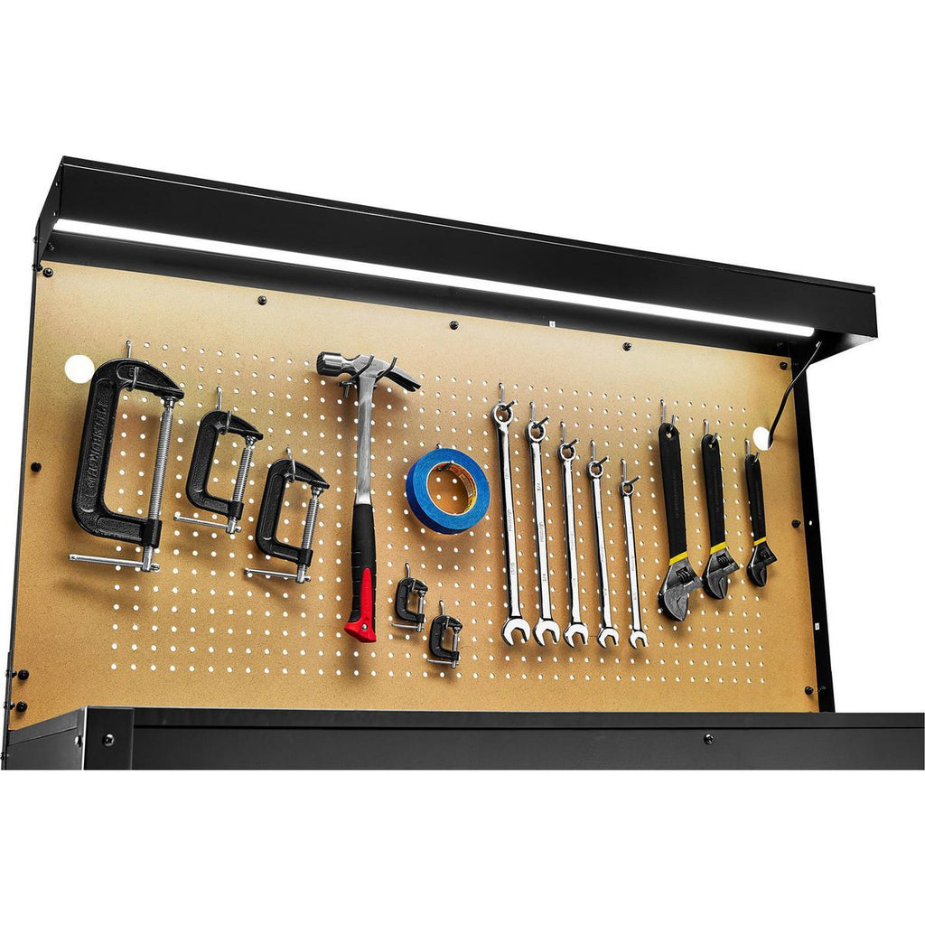 Workbench with Light V4670